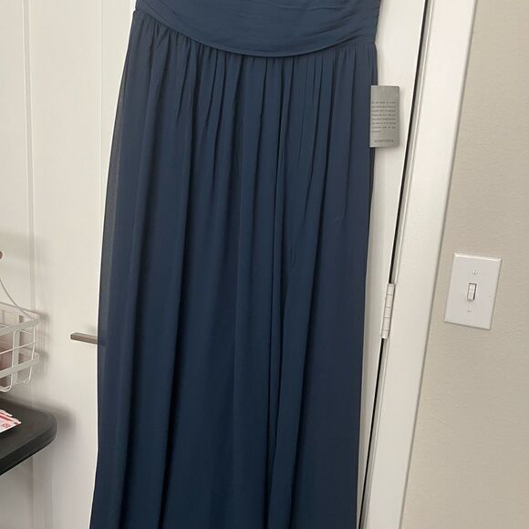 Love by Design NWT Athen deep plunge v neck Nordstrom Navy flowy evening gown XL - Picture 10 of 16
